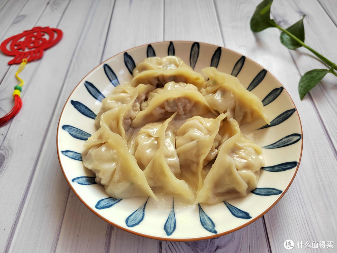 冬天使劲吃,叶酸是苹果的42倍,才1元一斤,包饺子真的好香啊